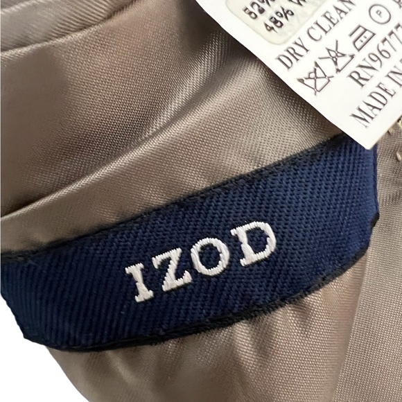 IZOD MENS SPORT BLAZER SIZE 44L, A BLEND OF WOOL AND SILK. VERY POSH BLA… - Picture 8 of 9